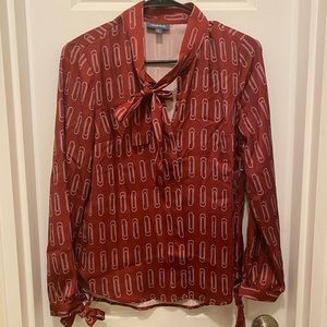 Fun workwear blouse